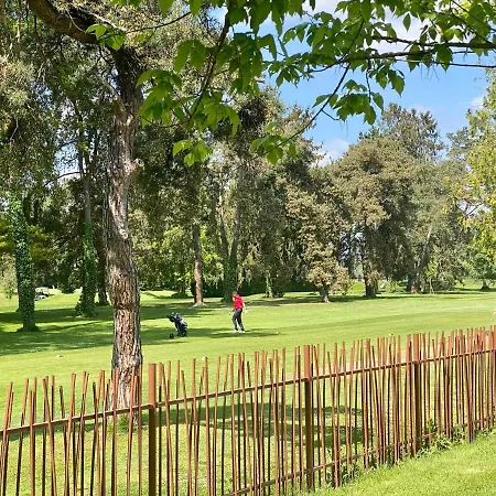 Couette-café Etage Privatif 2 Ch 3 Etoiles Clim Calme Confort Grand Parking Gratuit Proche Creps Golf Hippodrome- 900 Metres Des Berges De L Allier 3*