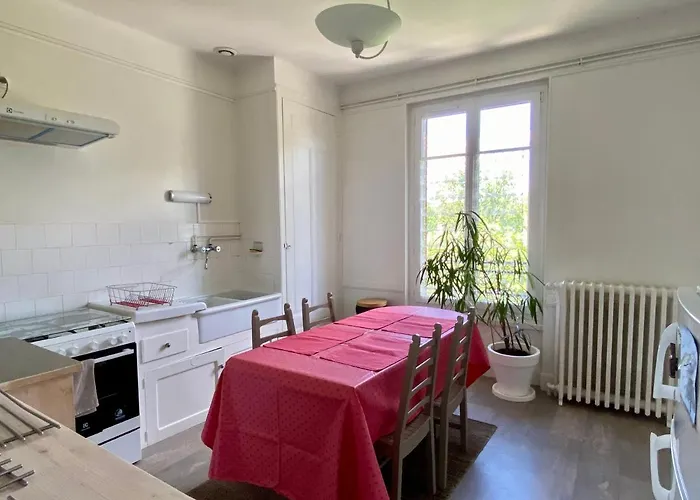 Grand F3 2 Ch Calme Confort Parking Rive Gauche Creps Hippodrome Golf