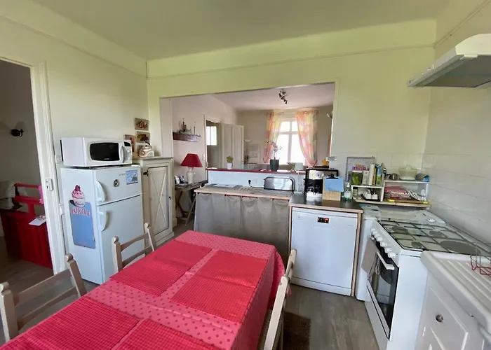 Grand F3 2 Ch Calme Confort Parking Rive Gauche Creps Hippodrome Golf Bellerive-sur-Allier