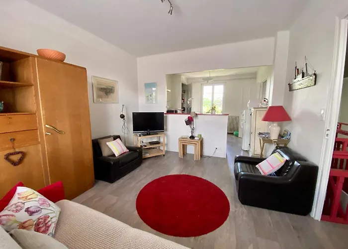 Grand F3 2 Ch Calme Confort Parking Rive Gauche Creps Hippodrome Golf Bellerive-sur-Allier