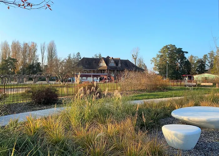 Grand F3 2 Ch Calme Confort Parking Rive Gauche Creps Hippodrome Golf